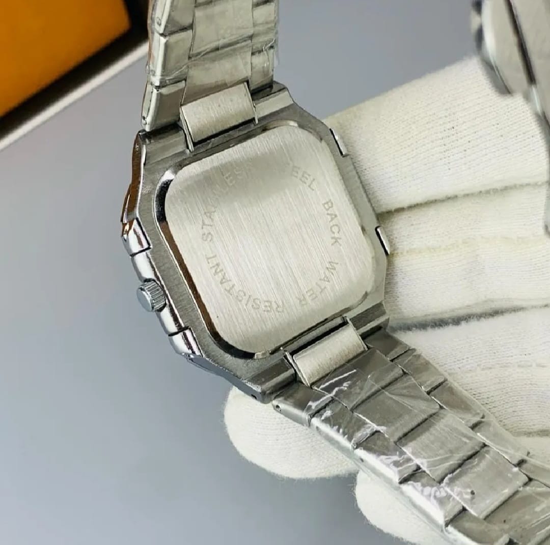 Modern Square Dial Watch – Stainless Steel, Date Display & Water-Resistant