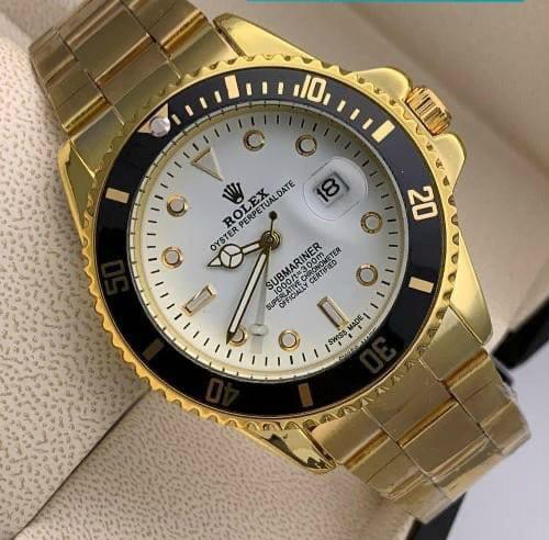 Rolex-Style Quartz Watch – Rotating Bezel & Date Display